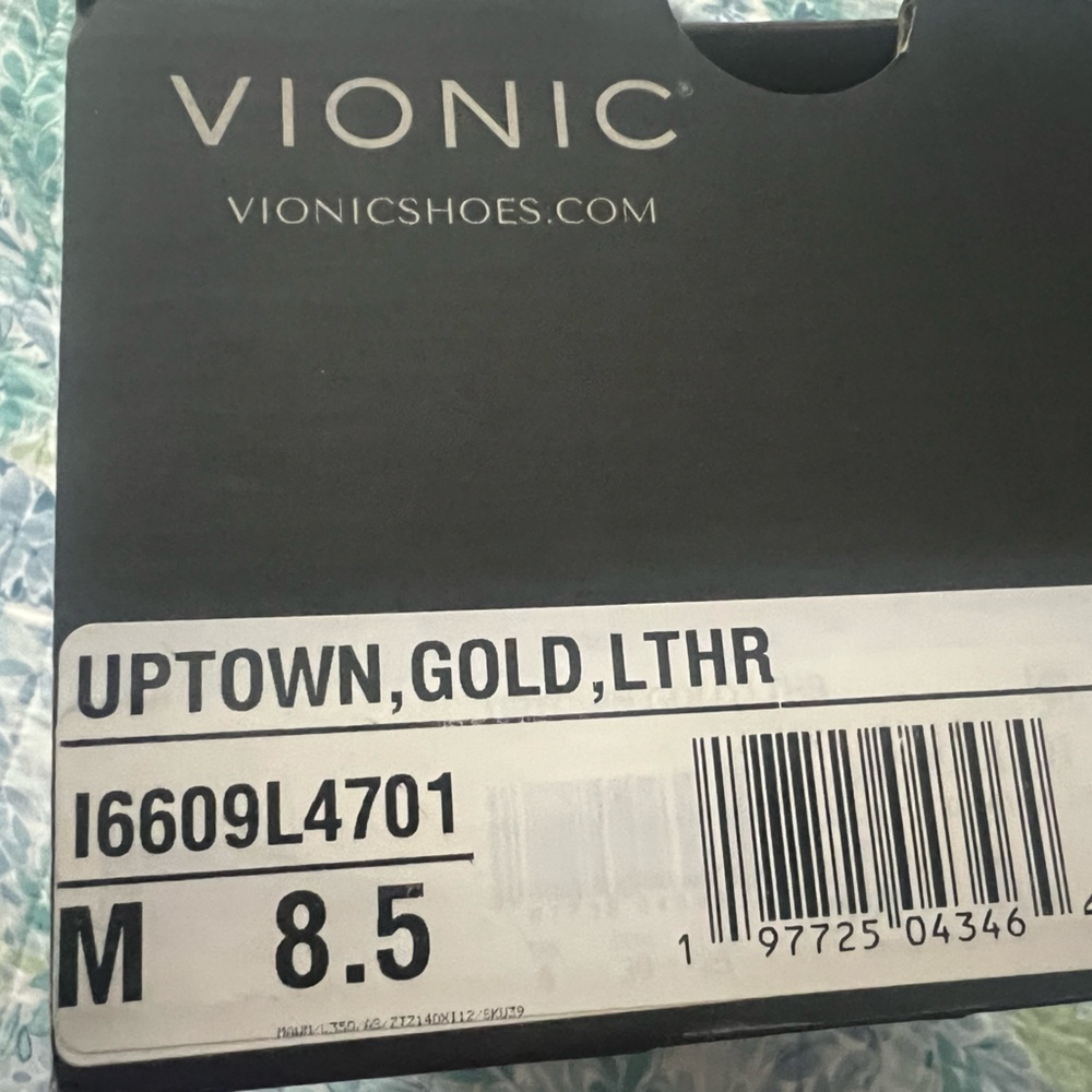 New $135 Vionic Uptown Penny Loafer gold shimmer leather 8.5 40 - Picture 10 of 11